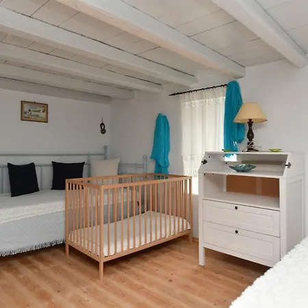 Centrally Located House For 3 People In Naousa (Paros)